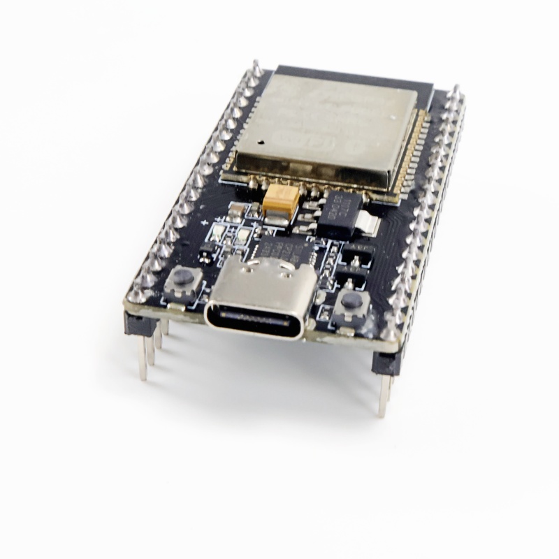 ESP32 مجلس التنمية TYPE-C/MICR - مراجعة Devkitc وسعره